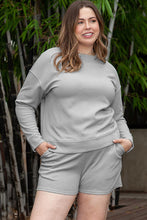 Load image into Gallery viewer, Plus Size Long Sleeve Top and Shorts Set